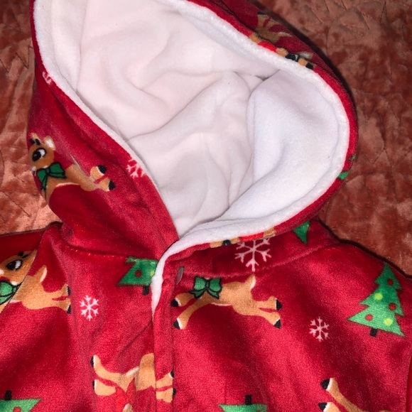 Rudolph Bathrobe for Baby NEW - Picture 2 of 5